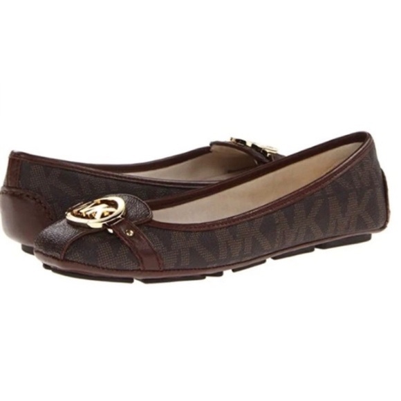 Michael Kors Signature Flats - Picture 5 of 6